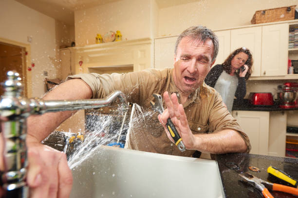 Best 24/7 water damage repair  in Kensington, NY